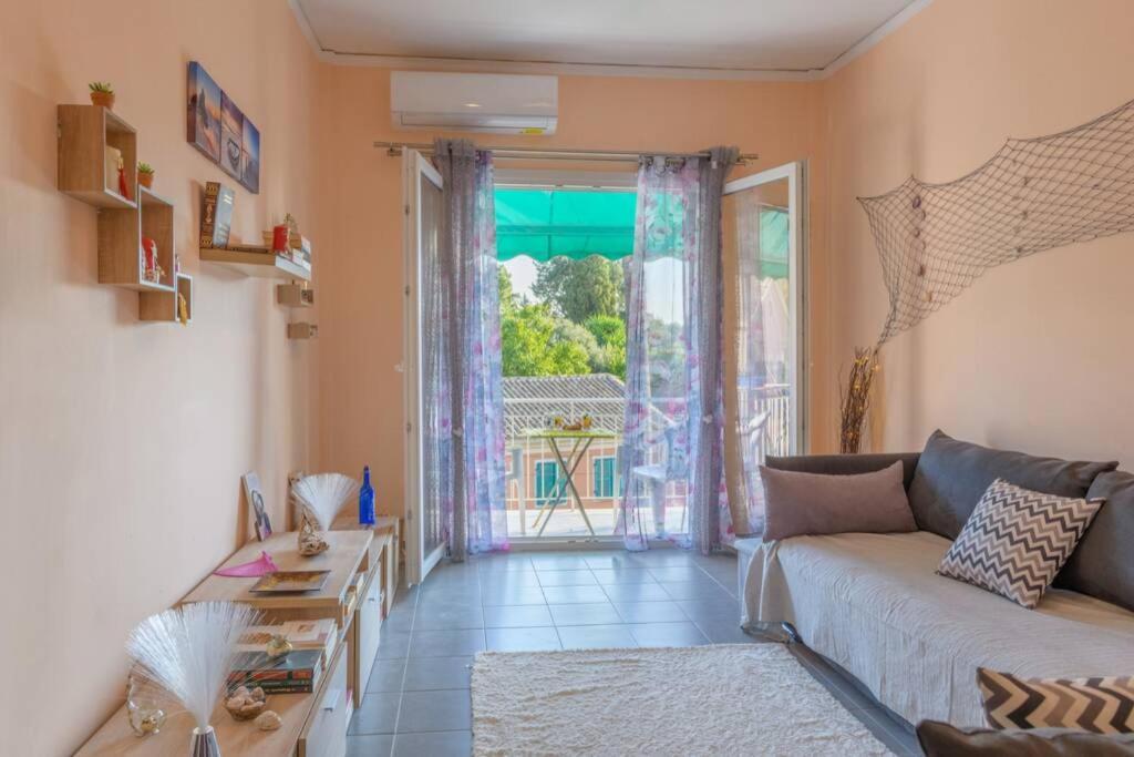 Bright Newly Renovated Apt Near Beach & Center+Ac Anemomylos 외부 사진
